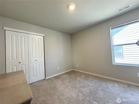 18757 Lipoma Place E Puyallup WA 98374