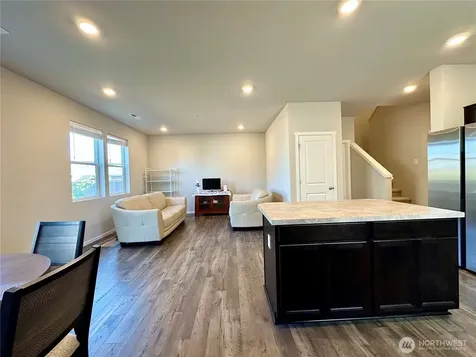 18757 Lipoma Place E Puyallup WA 98374