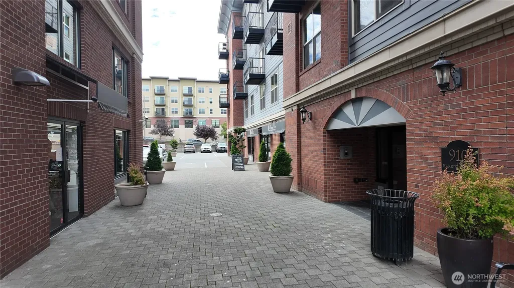 960 Harris Avenue Bellingham WA 98225