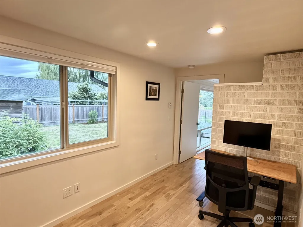 220 Sixth Street Langley WA 98260
