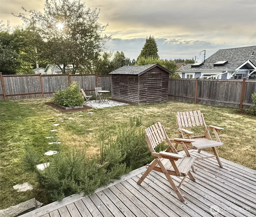 220 Sixth Street Langley WA 98260