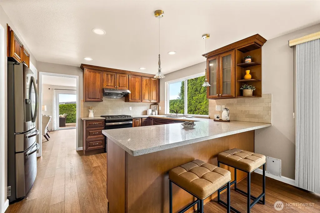 10602 NE 60th Street Kirkland WA 98033