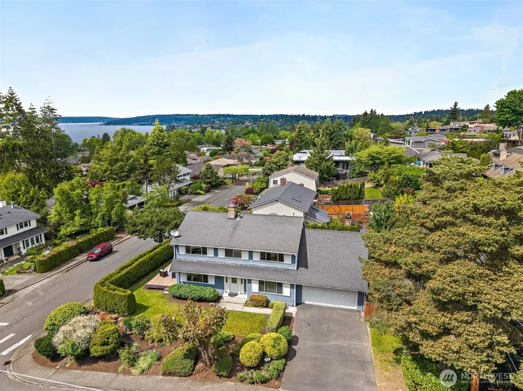 10602 NE 60th Street Kirkland WA 98033