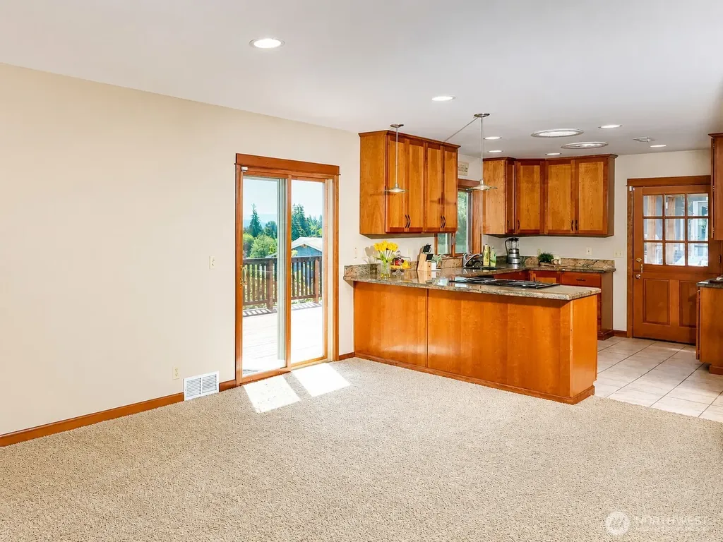 3703 Federal Avenue Everett WA 98201