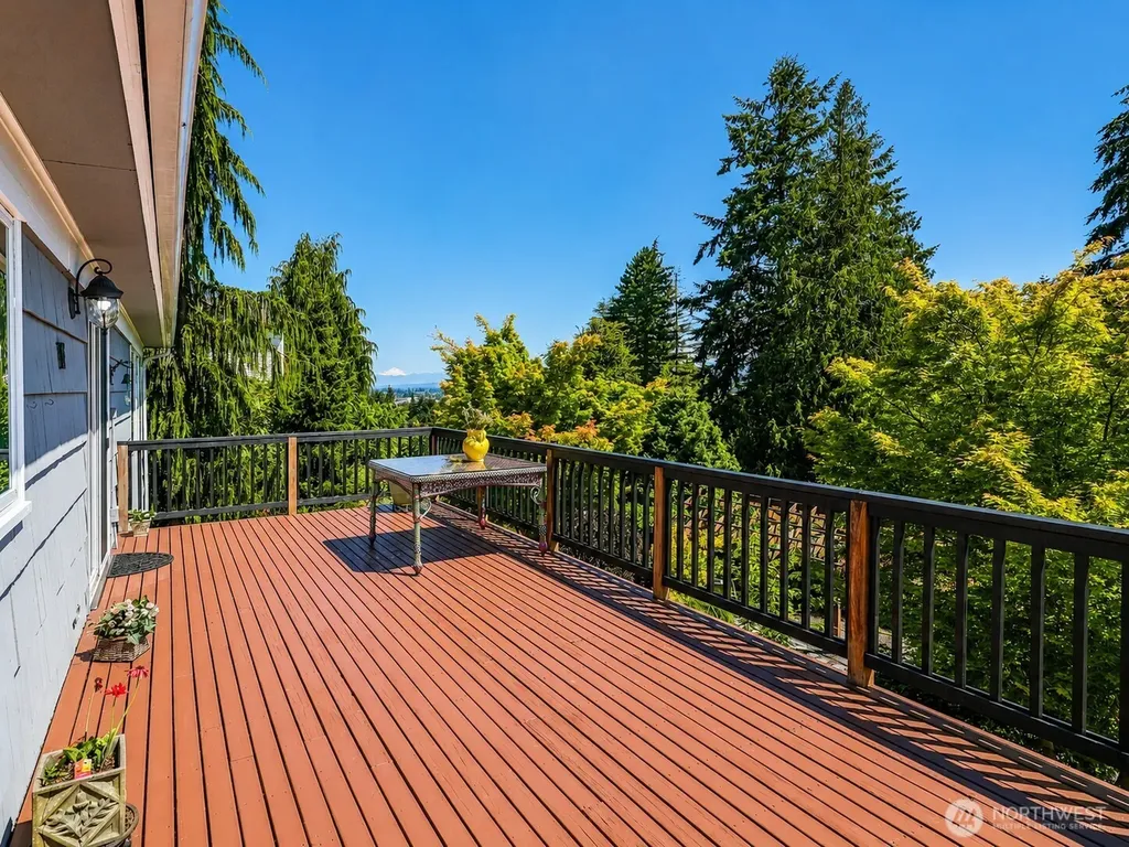 3703 Federal Avenue Everett WA 98201