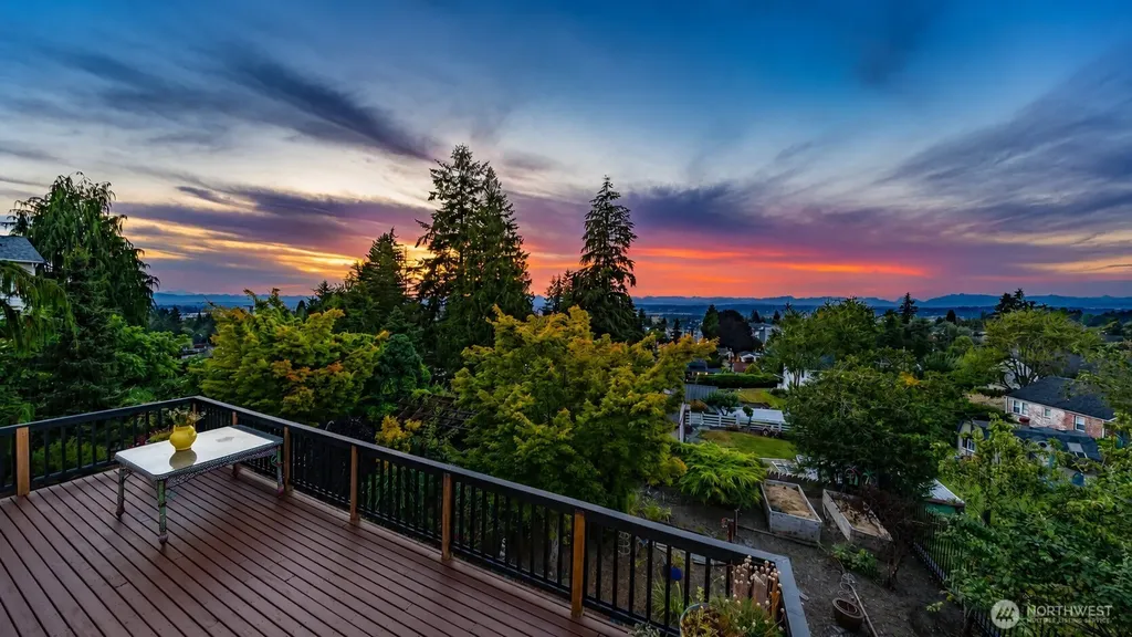 3703 Federal Avenue Everett WA 98201