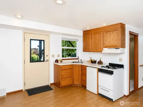 3703 Federal Avenue Everett WA 98201