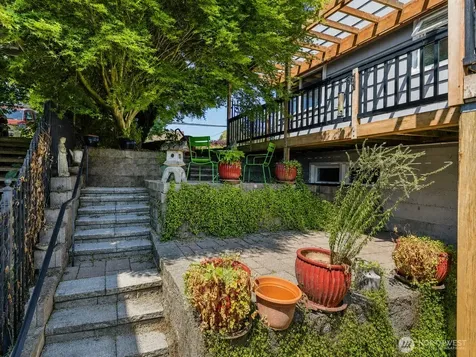 3703 Federal Avenue Everett WA 98201