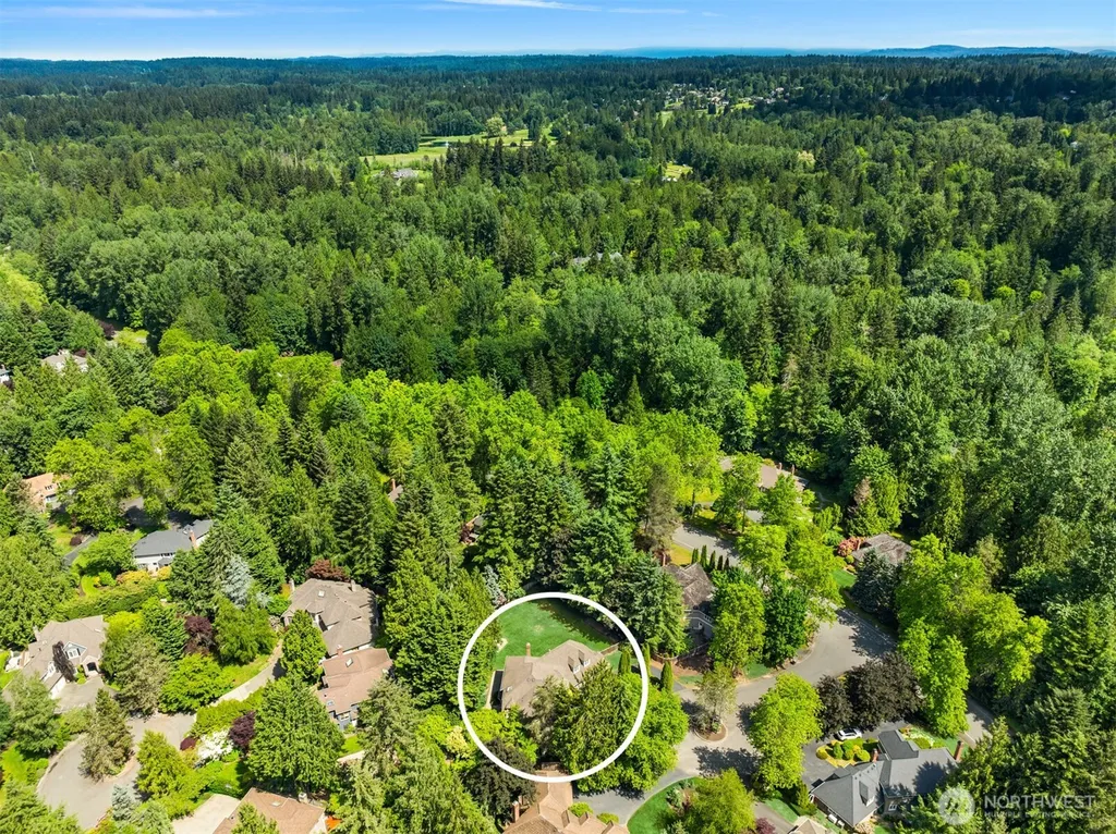 19862 NE 126th Place Woodinville WA 98077