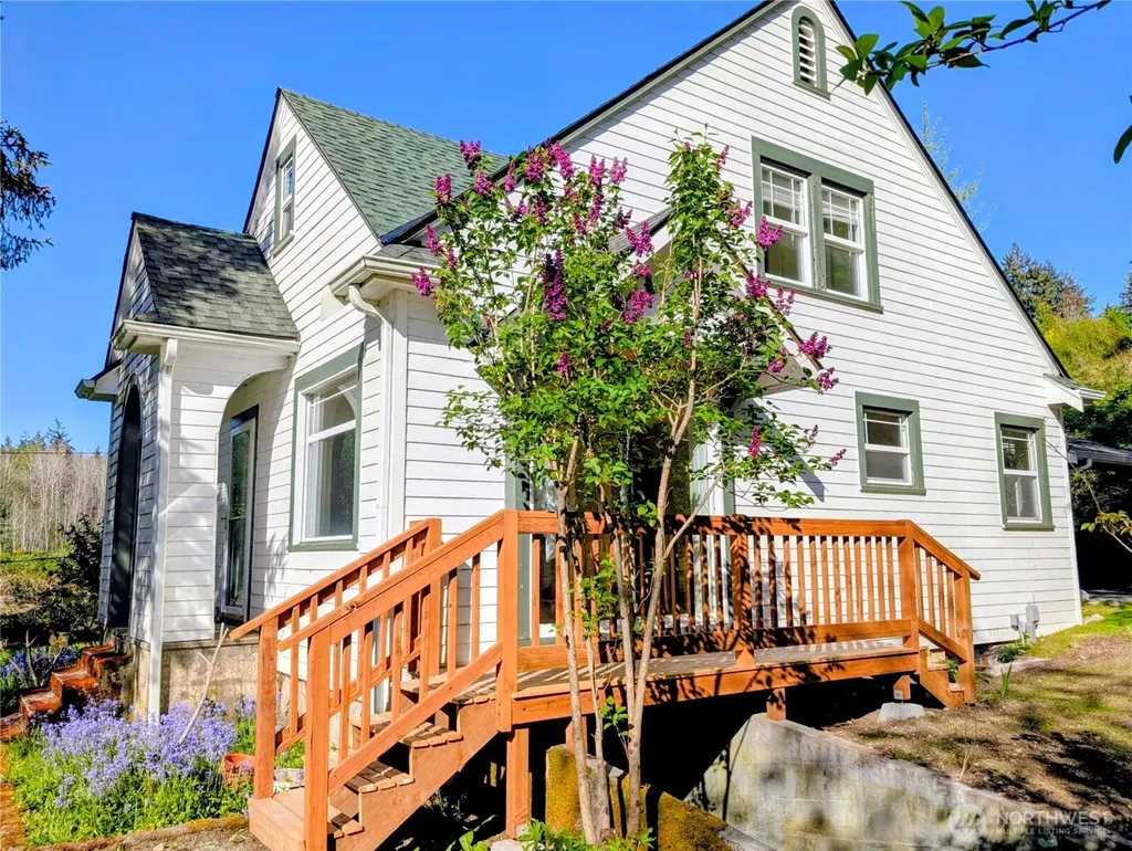 10703 Cramer Road NW Gig Harbor WA 98329