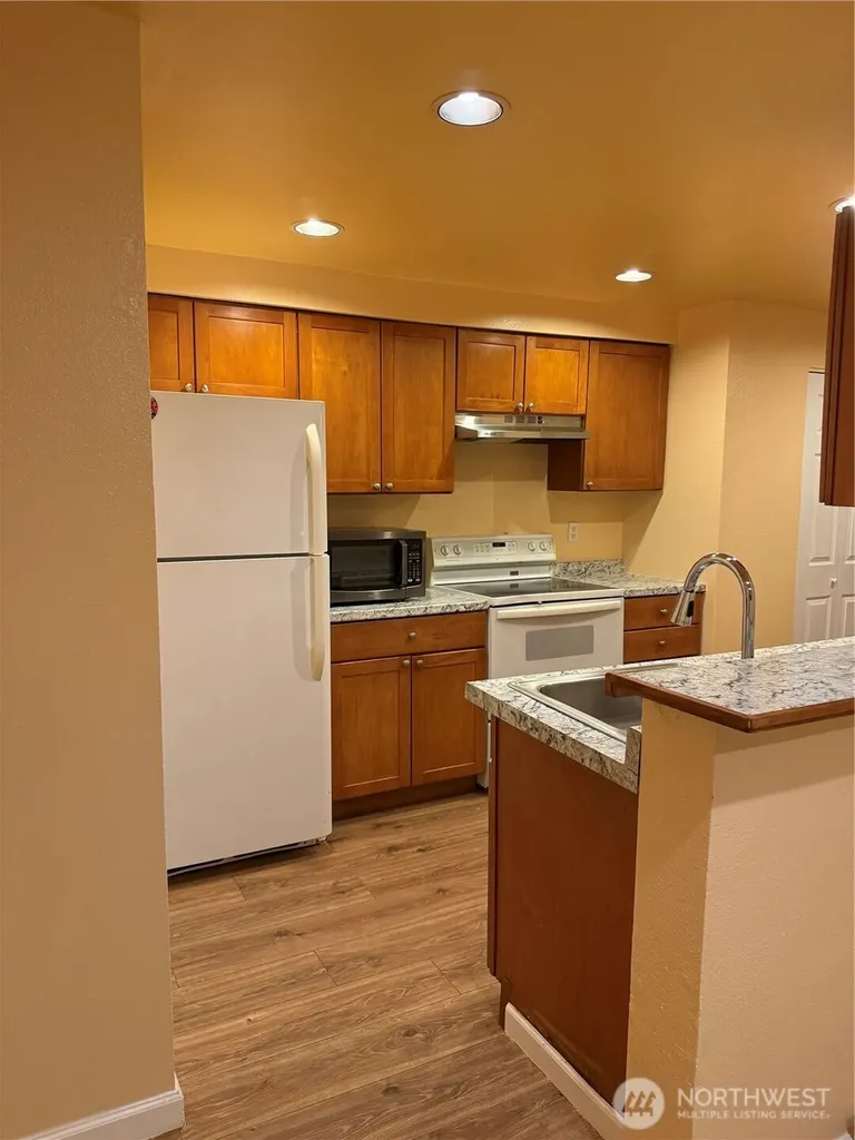26221 116th Avenue SE Kent WA 98030