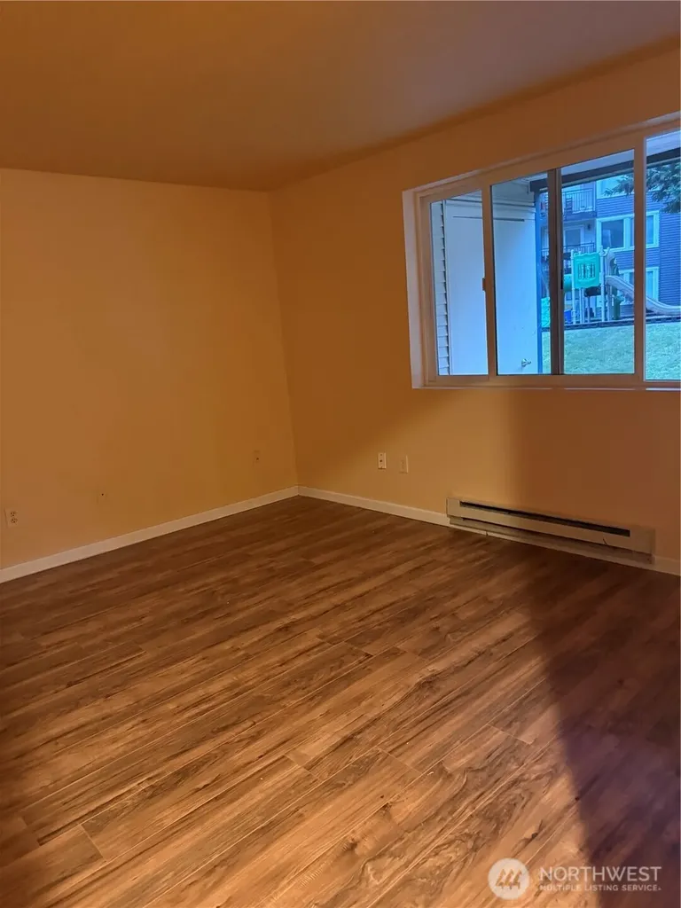 26221 116th Avenue SE Kent WA 98030