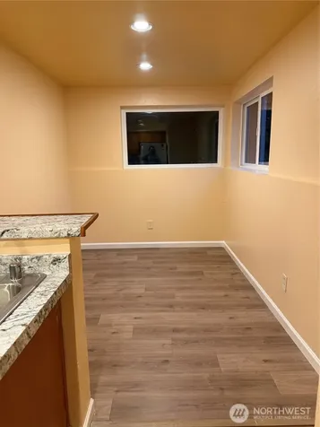 26221 116th Avenue SE Kent WA 98030