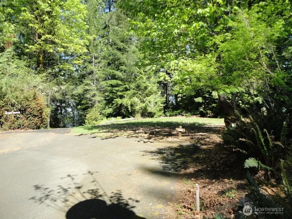 758 Promontory Road Shelton WA 98584
