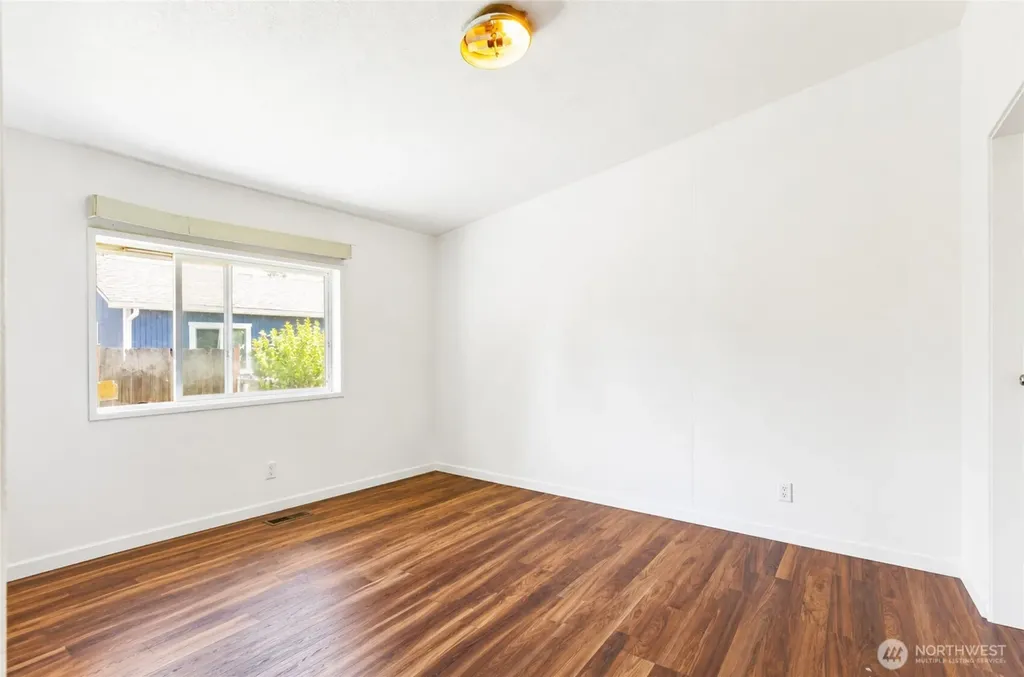214 Gibson Street Sedro Woolley WA 98284