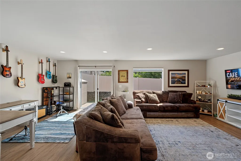 1133 S New Oak Lane East Wenatchee WA 98802