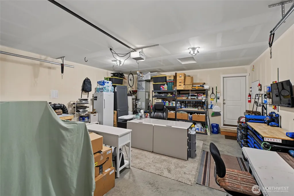 1133 S New Oak Lane East Wenatchee WA 98802