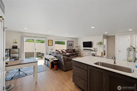 1133 S New Oak Lane East Wenatchee WA 98802