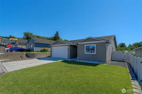 1133 S New Oak Lane East Wenatchee WA 98802