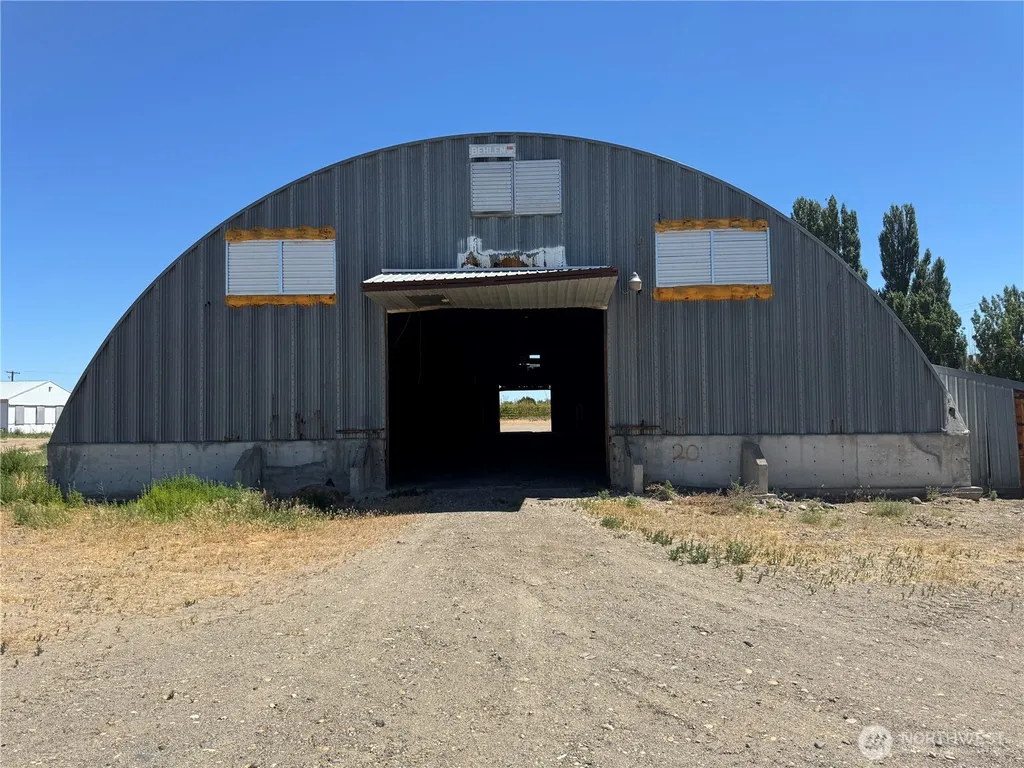 15602 SW Road 26 Mattawa WA 99349