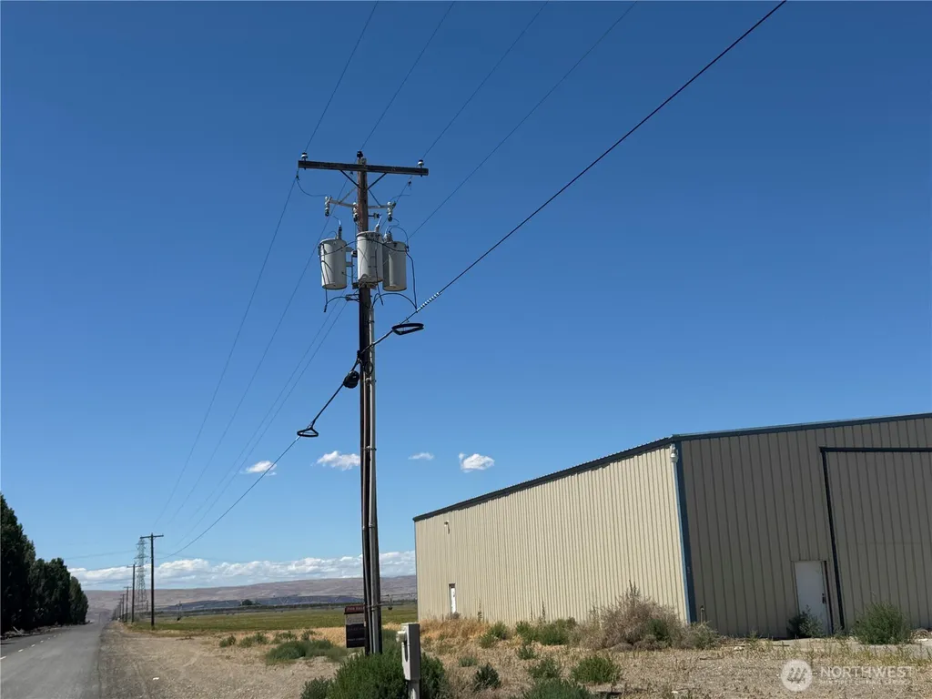 15602 SW Road 26 Mattawa WA 99349