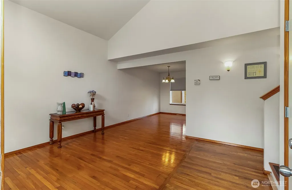 25 166th Place SE Mill Creek WA 98012