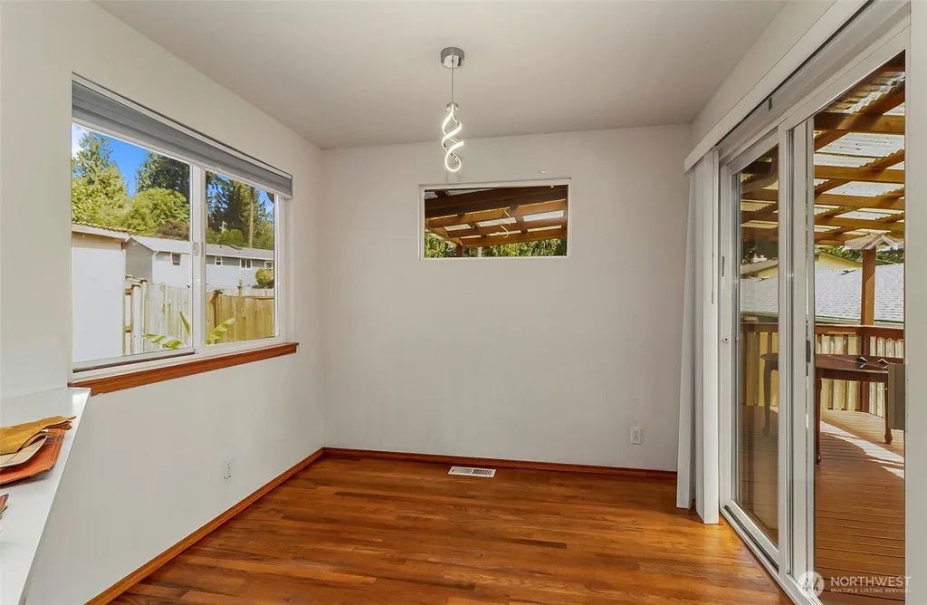 25 166th Place SE Mill Creek WA 98012