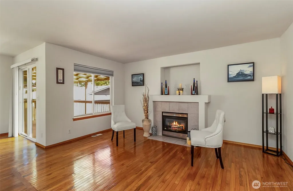 25 166th Place SE Mill Creek WA 98012