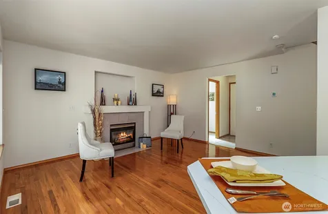 25 166th Place SE Mill Creek WA 98012