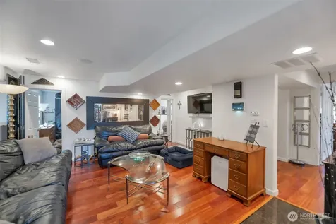 12200 85th Avenue S Seattle WA 98178