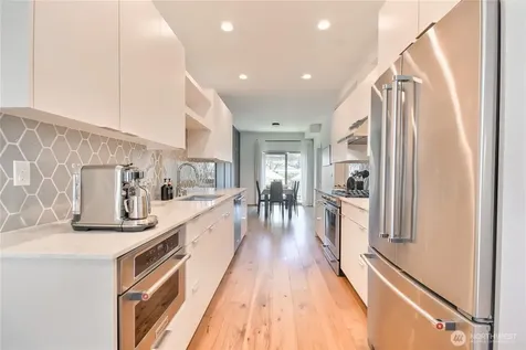3025 62nd Avenue SW Seattle WA 98116