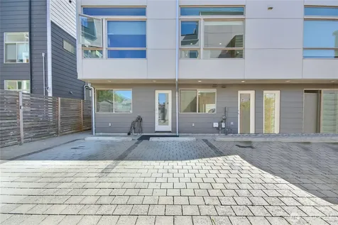 3025 62nd Avenue SW Seattle WA 98116
