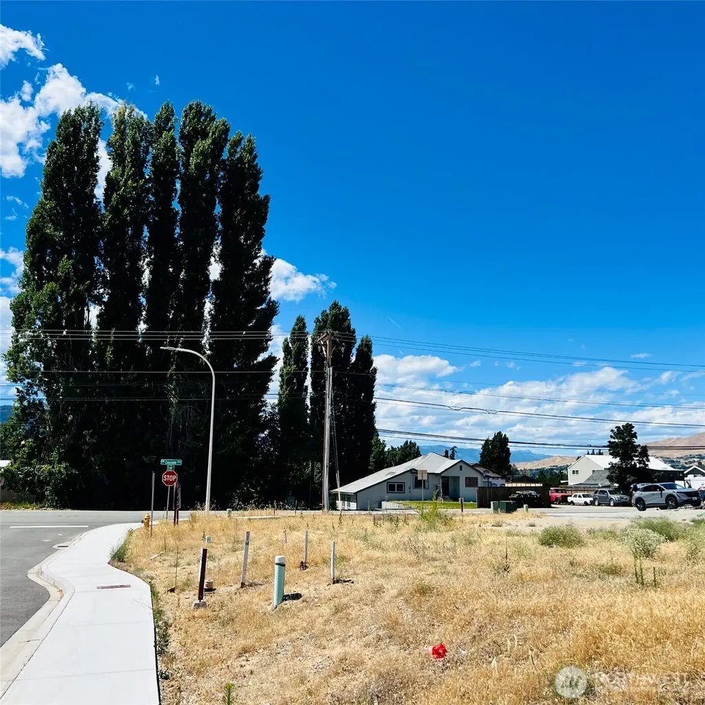 3217 NW Cascade Ave Lot 29 East Wenatchee WA 98802