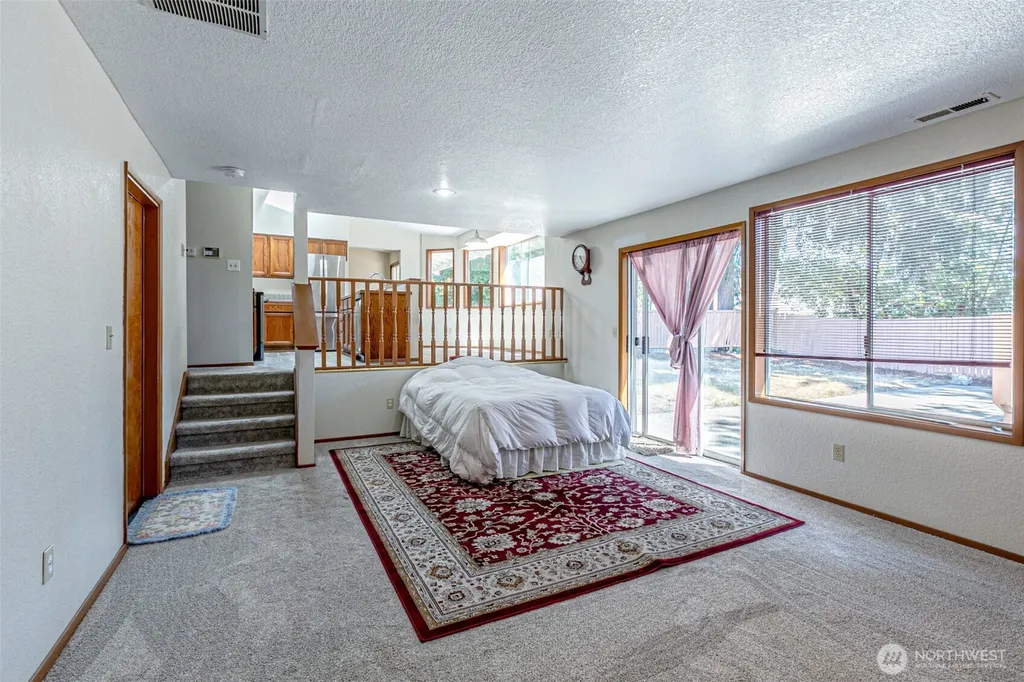 6305 75th Avenue Ct W University Place WA 98467
