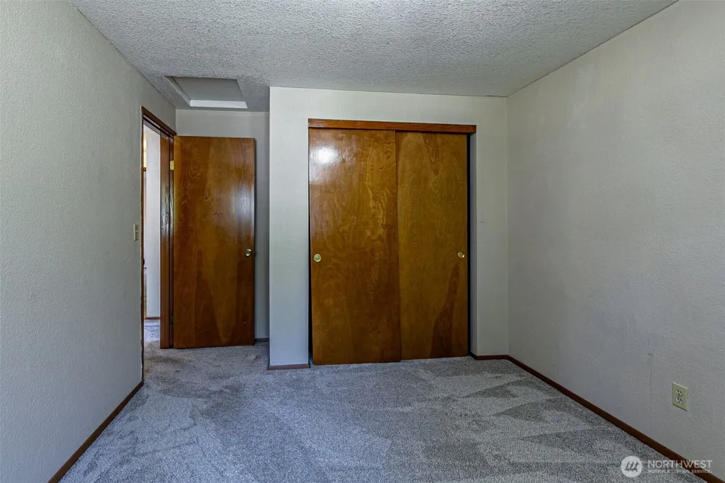 6305 75th Avenue Ct W University Place WA 98467