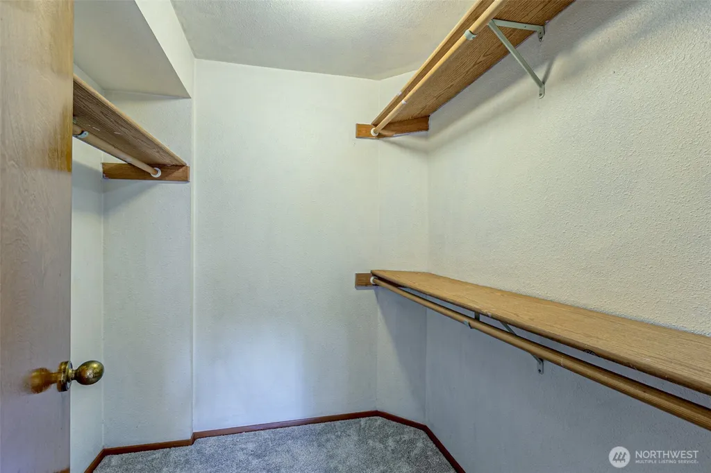 6305 75th Avenue Ct W University Place WA 98467