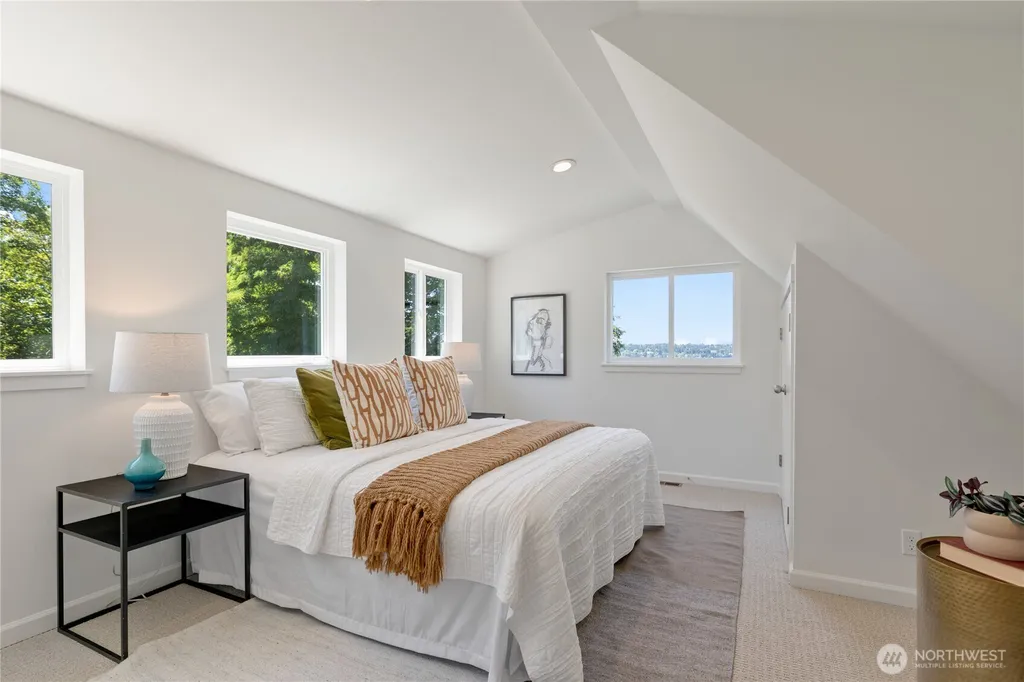 4921 S 107th Street Tukwila WA 98178