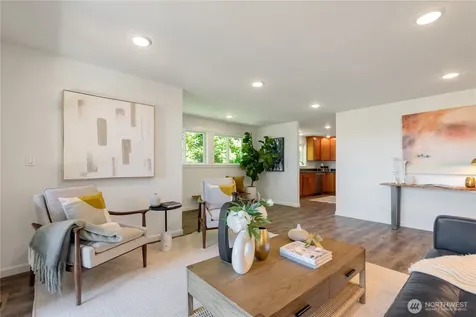4921 S 107th Street Tukwila WA 98178