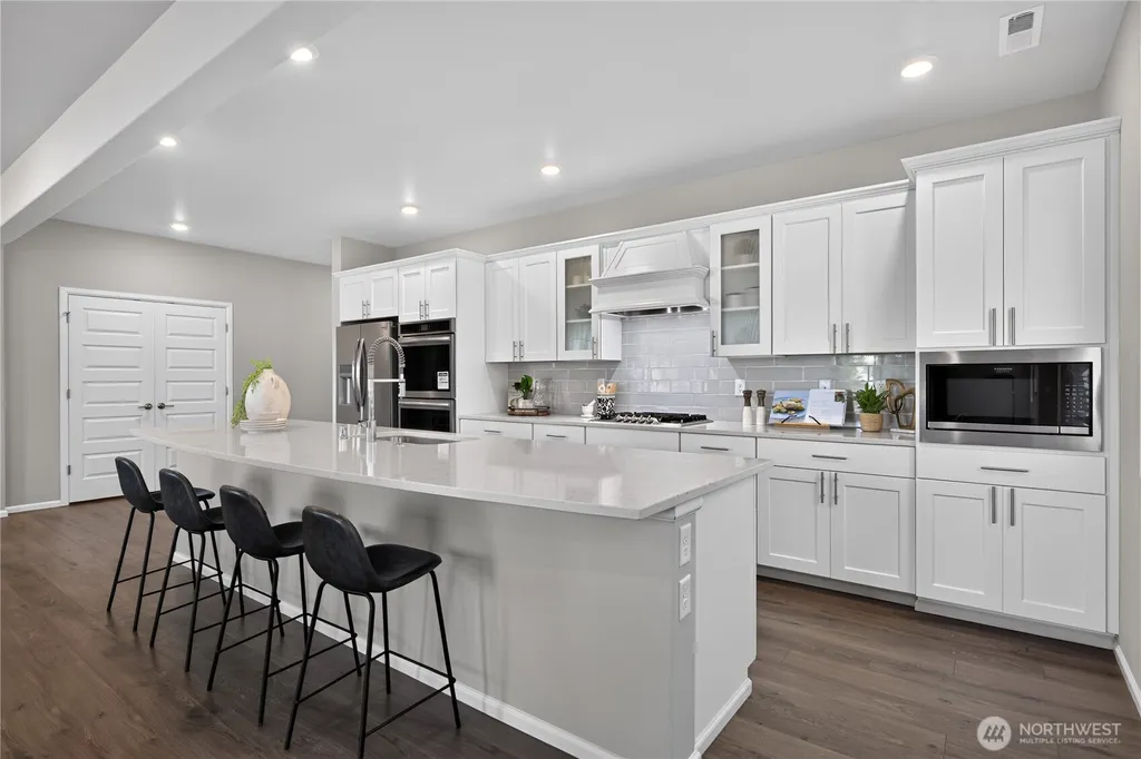 29941 219th Place SE Covington WA 98042