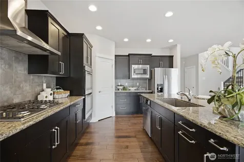 20814 2nd Avenue W Lynnwood WA 98036