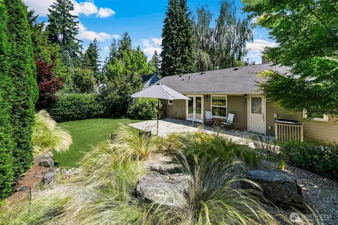 8623 30th Avenue NE Seattle WA 98115