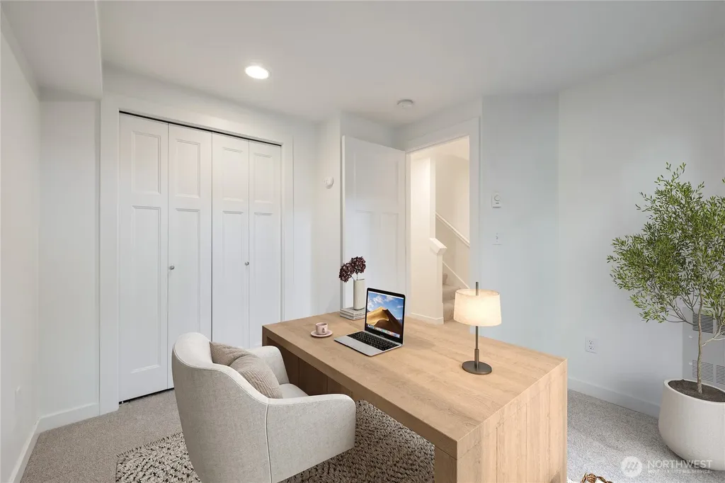 935 N 97th Street Seattle WA 98103