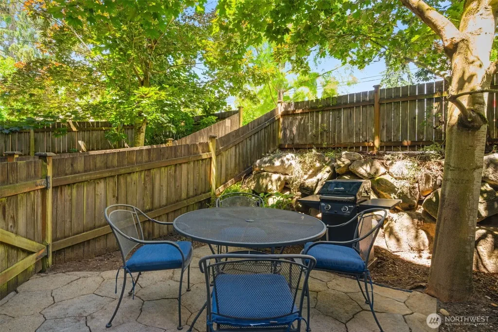 935 N 97th Street Seattle WA 98103
