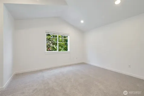 935 N 97th Street Seattle WA 98103