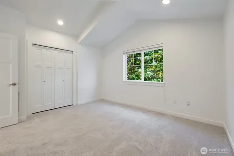 935 N 97th Street Seattle WA 98103