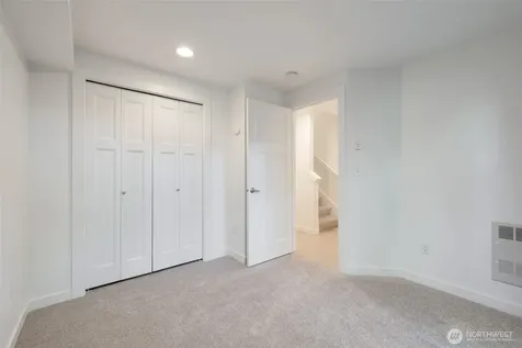 935 N 97th Street Seattle WA 98103