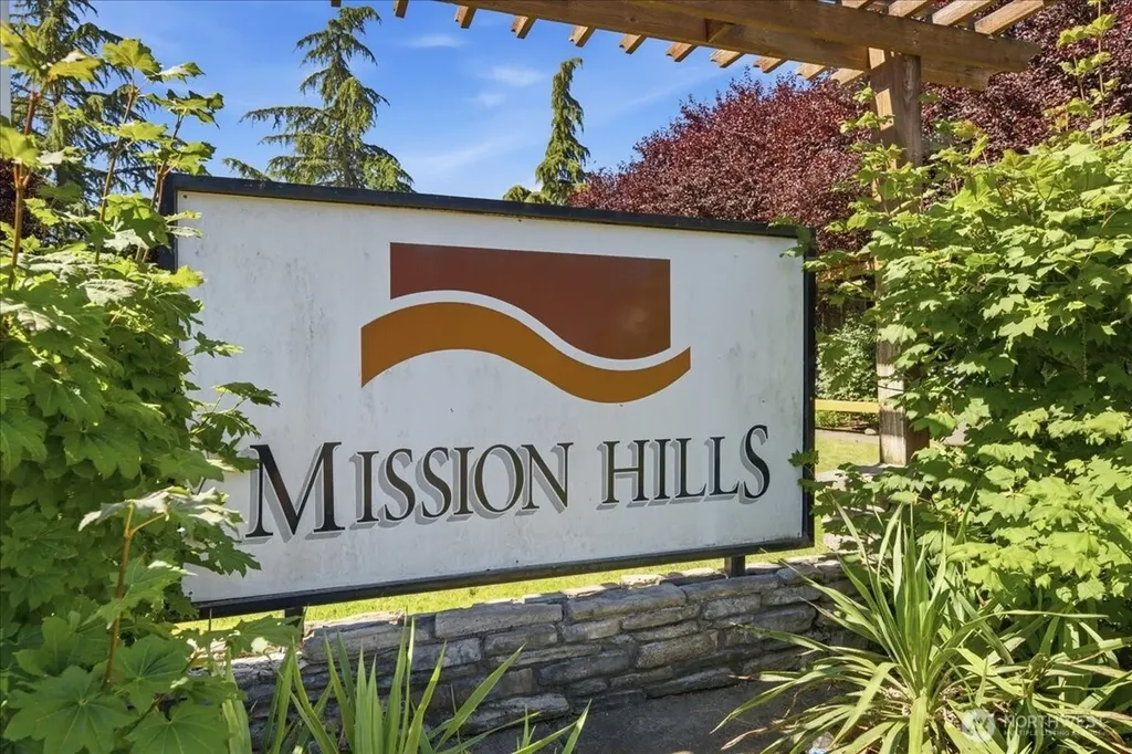 2414 165th Street E Tacoma WA 98445