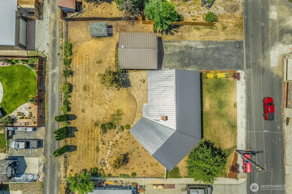 137 W Center Street Leavenworth WA 98826