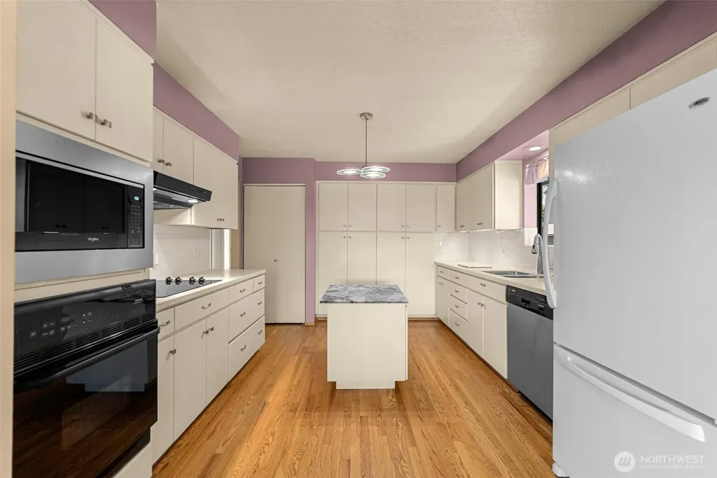 137 W Center Street Leavenworth WA 98826