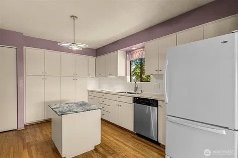 137 W Center Street Leavenworth WA 98826